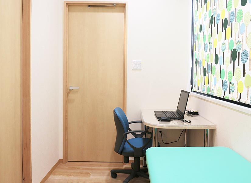 発熱症状のお子さま専用診察室